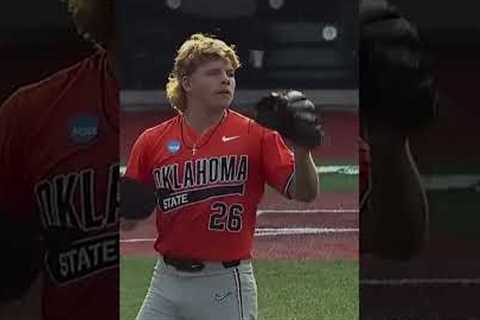 WOW, WHAT A CATCH! Oklahoma State's Kollin Ritchie ROBS home run #baseball #collegebaseball