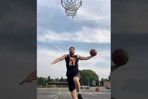 The coldest dunk LeBron has ever done #basketball