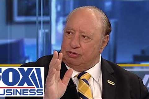 Major supermarket CEO threatens to close grocery chain over socialist scheme