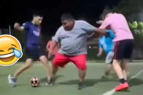 Football Unseen Funny Moments and Hilarious Blunders #20