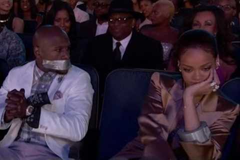 Rihanna Tapes Floyd Mayweather's Mouth Shut at BET Awards