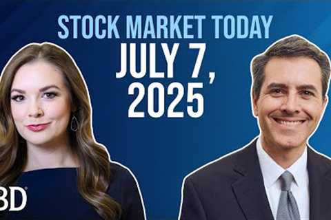 Indexes Retreat On Trump Tariffs; Uber, Fortinet, Toast In Focus | Stock Market Today