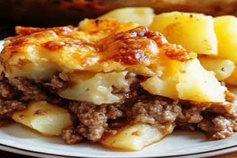 Ground Beef and Potato Casserole with Egg &amp; Cheese | Easy Baked Dinner Recipe | Soha Recipes 🍽️