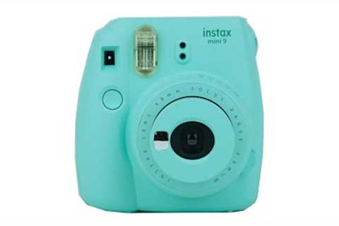How to Use a Fuji Instax Mini 9 Instant Film Camera