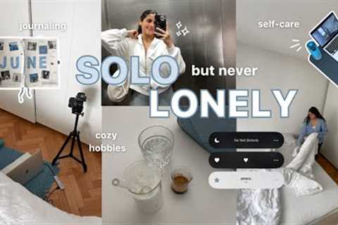how to enjoy your own company 💫 self-care, cozy hobbies, &amp; journaling | happiness diaries_19