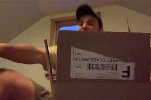 DARK WEB MYSTERY BOX: UNBOXING!! ($10,000)??!!