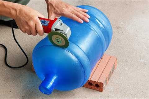Millions Of People Still Don't Know this secret😱!! Cut Up old  plastic bottles and Earn Dollars.