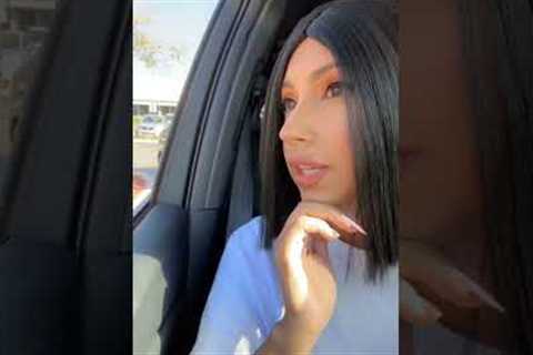Ordering at Starbucks in my Kardashian voice #kardashians #kuwtk #comedyshorts #funnyshorts