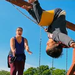 Best Mom Reflexes! 👀 Best Parenting Saves & Fails