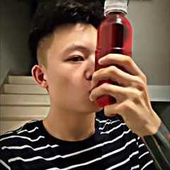 Others Drinking Super Fast vs This Guy #trending #feed #feedshorts #celebrity #comedy #funny