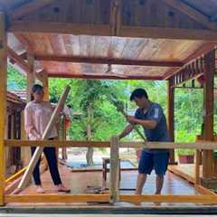 DAU quickly renovated the wooden CABIN before his wife gave birth. Forest Life