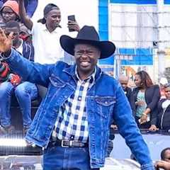 BREAKING: MILLIONS OF KENYANS ESCORTING H.E RIGATHI GACHAGUA FROM JKIA AIRPORT