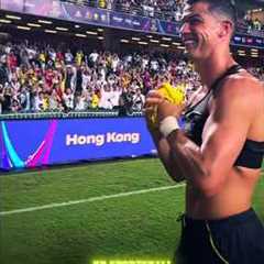 Hong Kong Crowd Goes Wild as Ronaldo Gifts His Jersey! 🔥