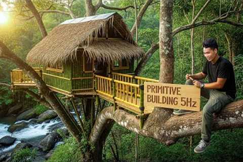 Build a Secret Bamboo Treehouse on MASSIVE Tree Branch, Ancient fishing skills | Primitive Building