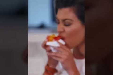 Khloé gets annoyed at Kourtney &amp; Kendall