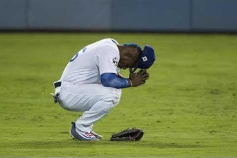 MOST EMOTIONAL MOMENTS IN SPORTS HISTORY (SAD)
