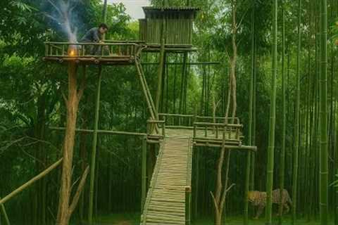 Building a Luxury Bamboo Treehouse & Cooking Over Fire | Epic Jungle Survival