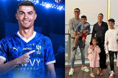Ronaldo CUTE FAMILY Moments | Cristiano Ronaldo Best Skills