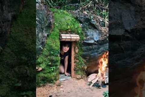 Alone Girl Builds Secret Underground Survival House | Hidden Jungle Shelter #bushcraft #build