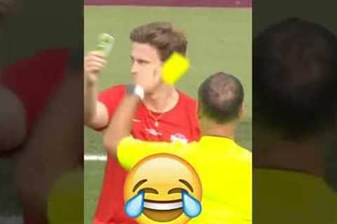 Comedy Moments In Football 😂😂