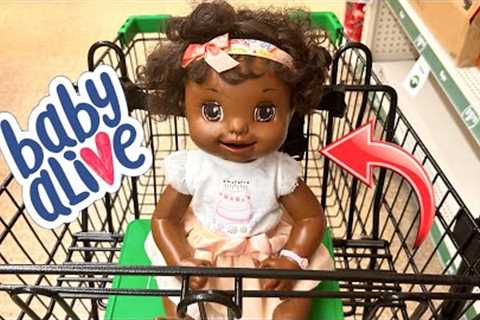 BABY ALIVE doll goes on a outing 🛒 shopping and pet store 🐹