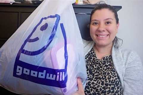 GOODWILL SHOP WITH ME, TRY ON &amp; HAUL II THRIFT STORE SHOPPING!