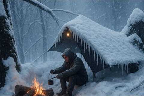 Can I Survive Freezing Forest with Just a Survival Shelter Tarp? -18°C Snowstorm, No gear,No Bag