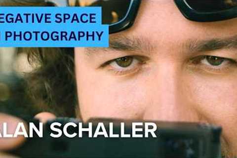 The Secret to MINIMALIST Street Photography - learn NEGATIVE SPACE