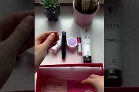 Time for my Monthly Beauty Subscription Reveal ✨Curious what's inside thismonth's box? Let's unbox