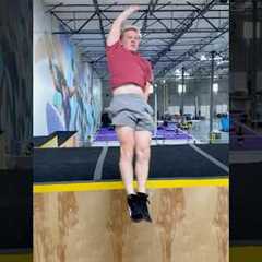 TRAMPWALL SLOW MOTION FRONTFLIP FULLTWIST Swan Dive Las Vegas Circus Center Cirque Du Soleil Fit