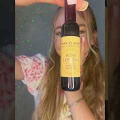 The WEIRDEST LIPSTICK 💄 in the world 💄 subscribe #unboxing #makeup