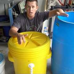 How To make a HOMEMADE Live Bait well! DIY Livewell Project