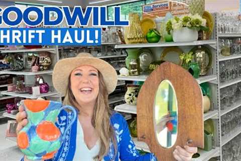 GOODWILL THRIFT HAUL 😍✨ + SURPRISE Facebook Marketplace SCORE 🎉 | Thrift With Me!