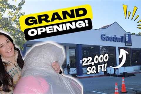 INSANE GOODWILL GRAND OPENING! Thrift With Me to Resell Online #thrifting #resell #goodwill