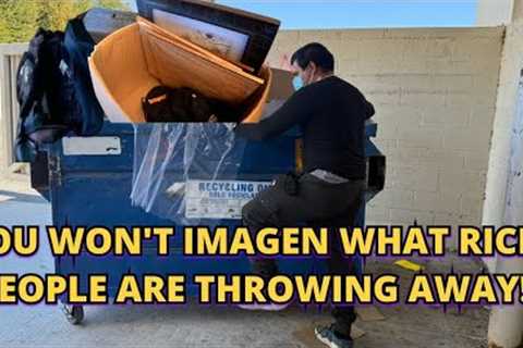 DUMPSTER DIVING -  YOU WON'T IMAGEN WHAT RICH PEOPLE ARE THROWING AWAY!  #recycling #dumpsterdiving 