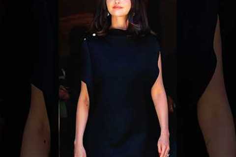 Selena Gomez Leaving Her Hotel In New York, 9.8.2025😻🖤 #selenagomez #selenator #paparazzi