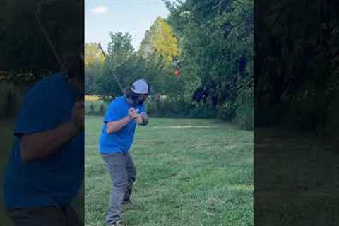 Flip-N-Chip trick shot! #golf #golfing #golfnetwork #noobsplaygolf #golfer