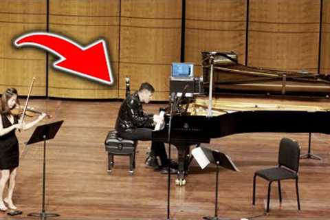 Pianist Impresses Audience With EPIC Four Seasons Remix
