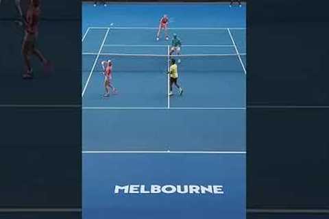 RIDICULOUS doubles rally!! 🎾🎯