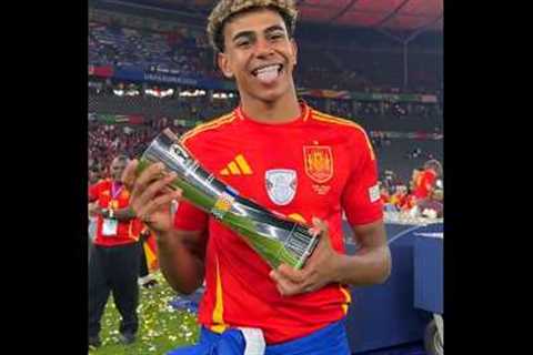 Others With Trophy + Him ☠️