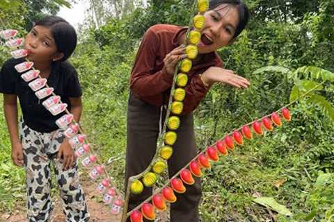 Part 18 Survival Skills SMART Ideas and USEFUL in Forest With Single Mom  Jungle Life