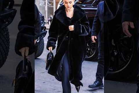 Selena Gomez, March 29, 2023, in New York City🖤 #selenagomez #paparazzi #selenagomezsongs