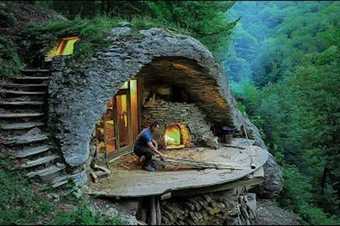 Lost Alone in the Forest | Primitive Survival Journey Begins with a Hidden Stone Shelter