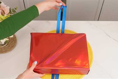 This Gift-Wrapping Trick Will Make Everyone Stop and Stare