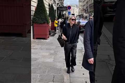 📍SPOTTED Naomi Watts spotted in paris.