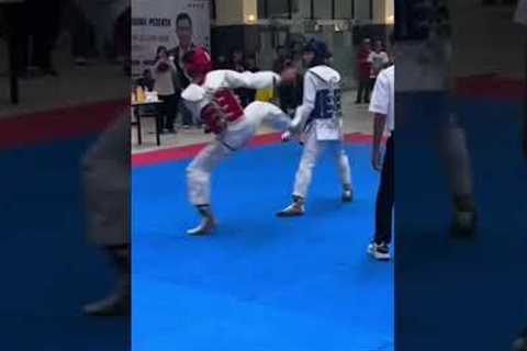 taekwondo fight#shortsfeed #trending #ytshorts #shortvideo #short #sports #viral #viralshorts
