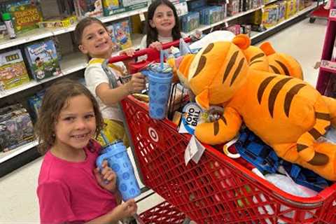 A to Z SHOPPING CHALLENGE AT TARGETWITH MY FRIENDS! #target #targetfinds #shopping #toys @target