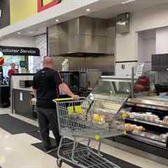 60 second shopping spree! Buy Low Foods