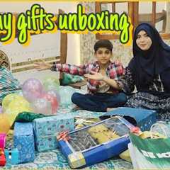 My son Hassan Ali's Birthday Gifts unboxing😍 MaashaAllah sb k gifts buht piyare hain ......❤️