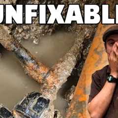 LEAKING WATER MAIN STEEL PIPE